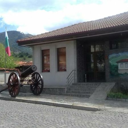 Калчевата Къща Hotel Klisura  Exterior photo